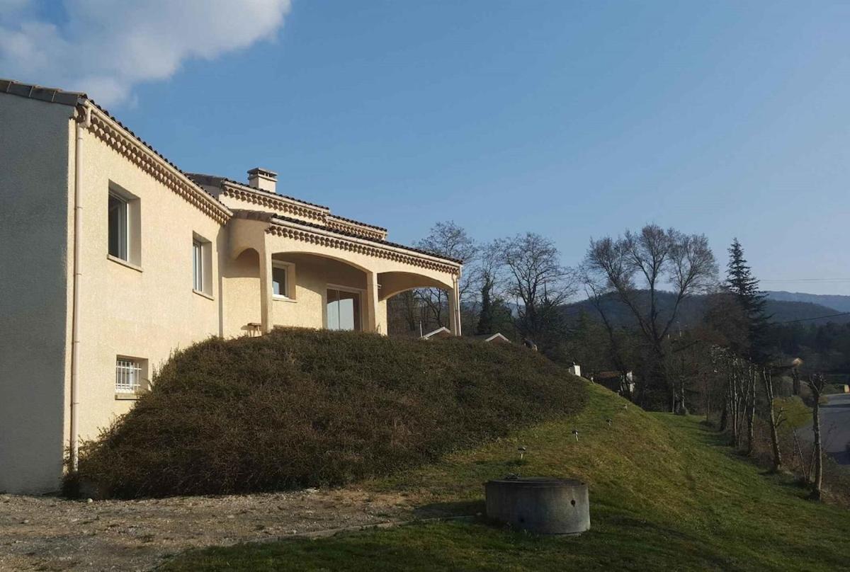 Maison De Vacances Avec Ses Petits Chalets Aouste-sur-Sye エクステリア 写真